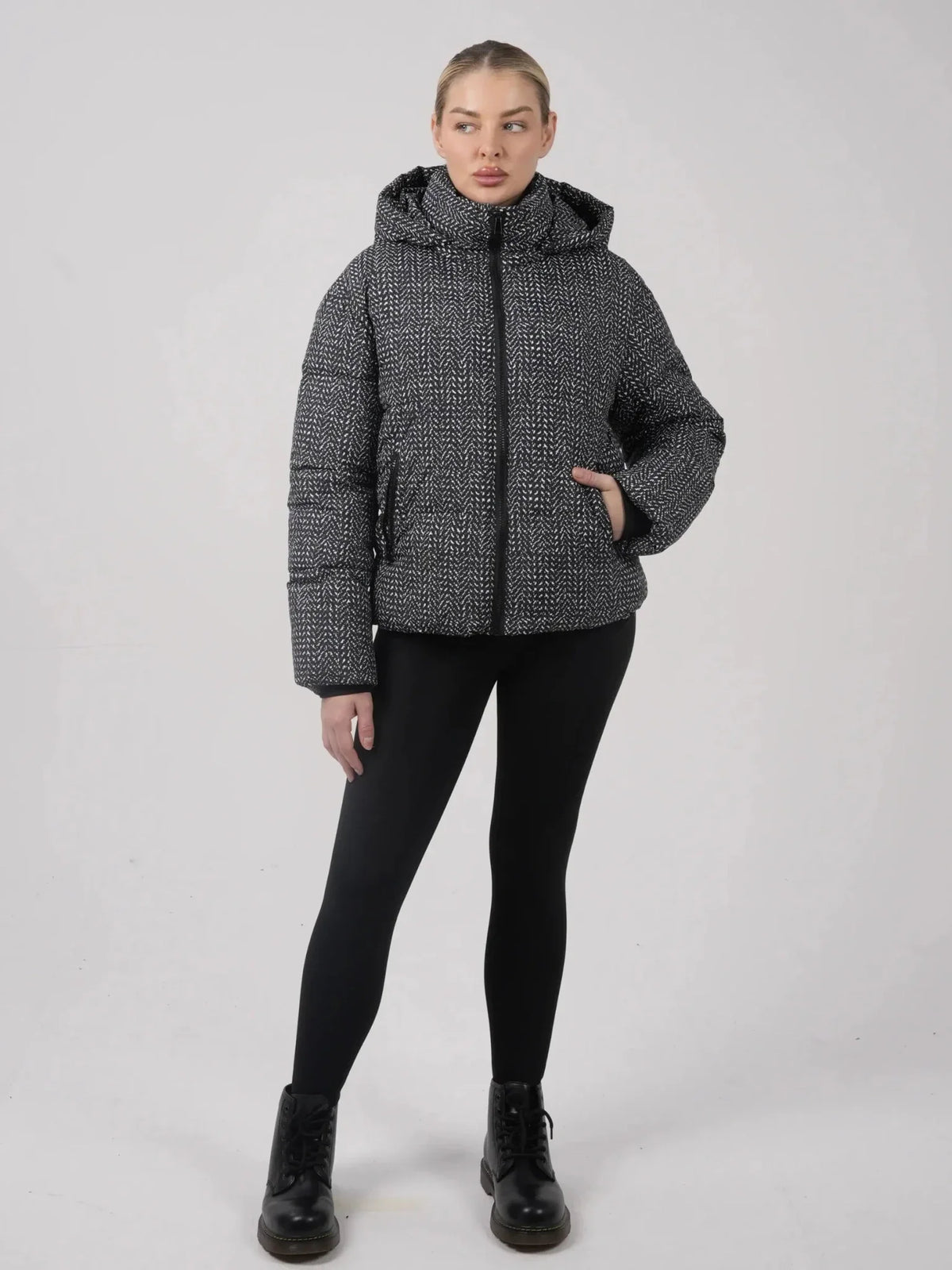WarmCore™ Houndstooth Classic Short Detachable Hooded Puffer Jacket